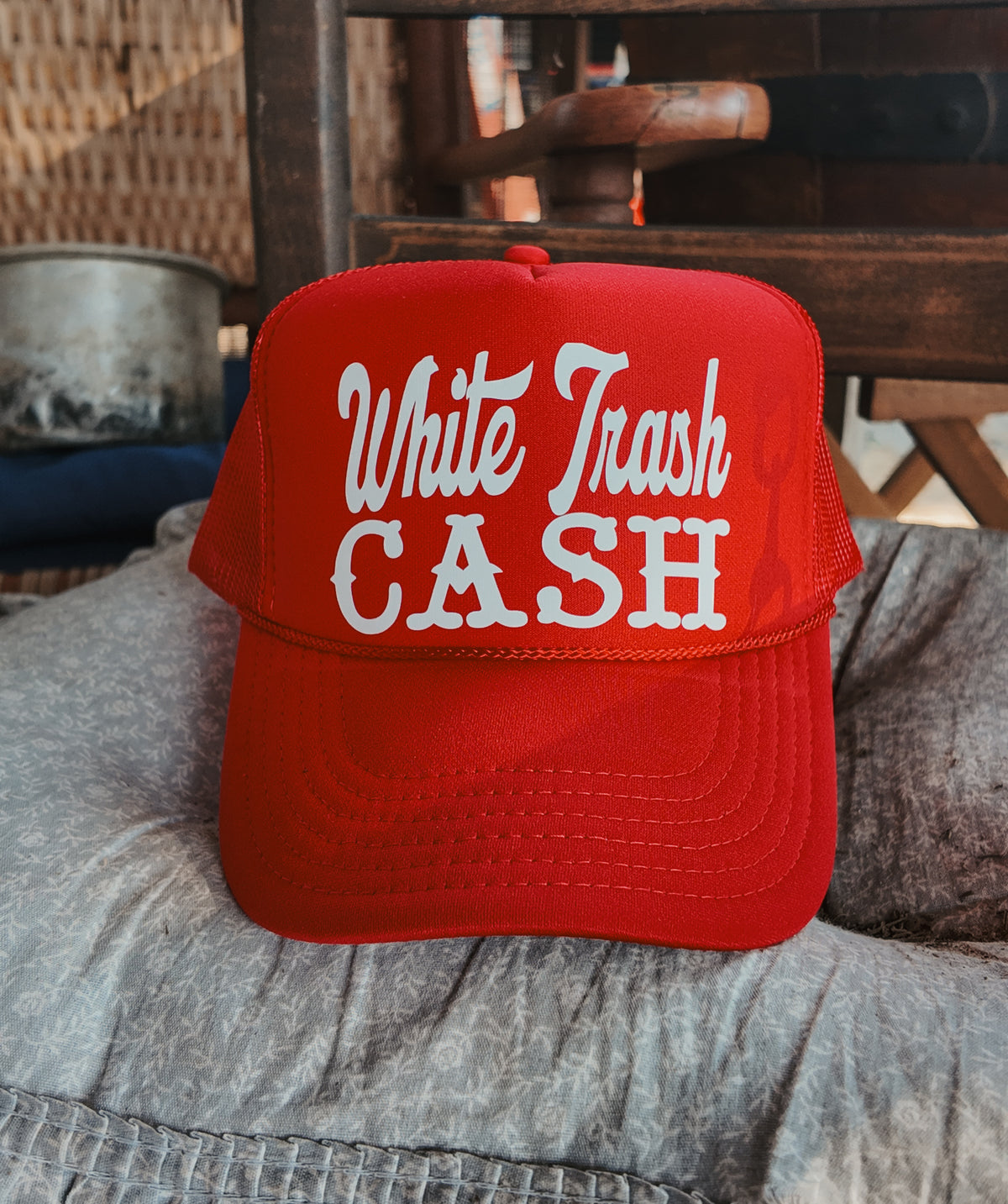 WHITE TRASH CASH